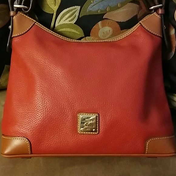 Dooney & Bourke Handbags - Dooney & Burke Purse